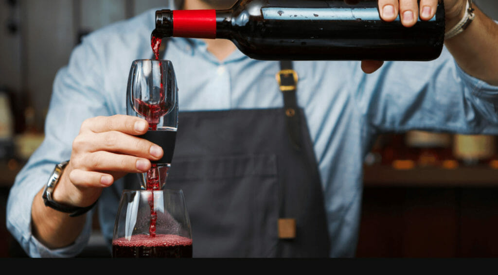 How Does a Wine Aerator Work