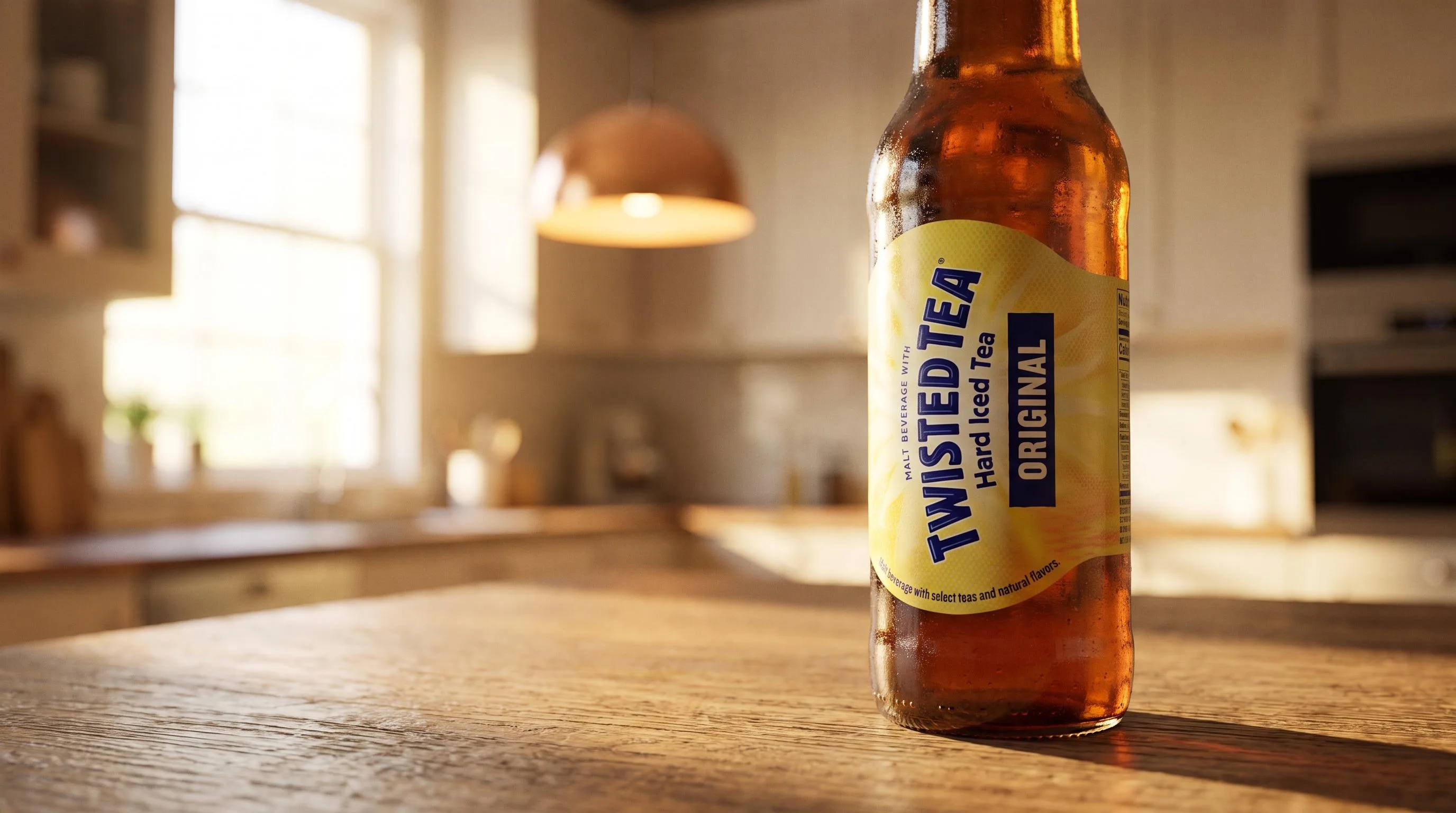 What Alcohol Is In Twisted Tea Original — explained with facts and figures in this guide