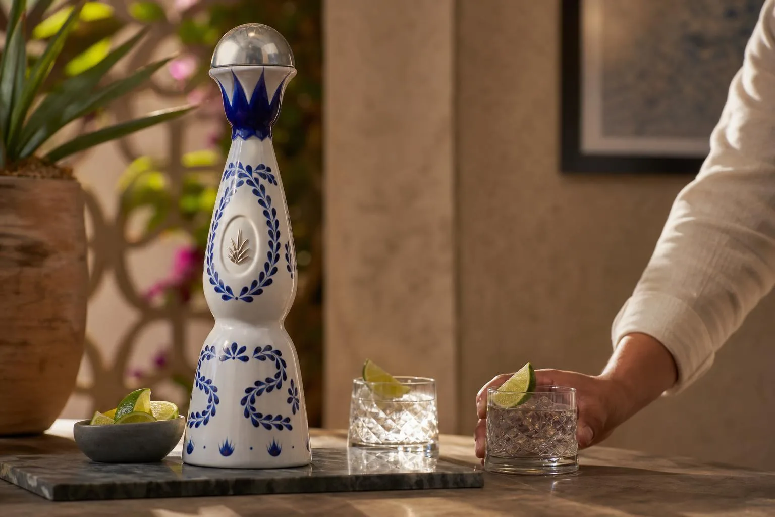 Blue and White Tequila Bottle — explained with facts and figures in this guide