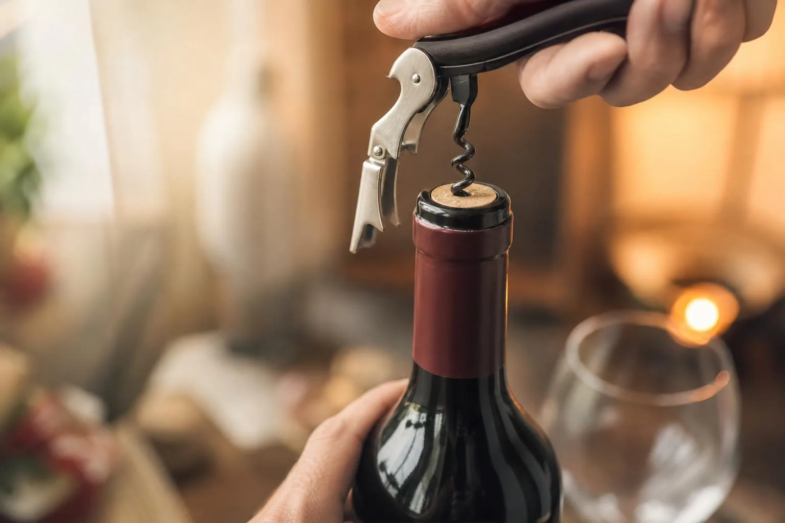 How To Use A Wine Bottle Opener? 3 How To Use A Wine Bottle Opener? — explained with facts and figures in this guide