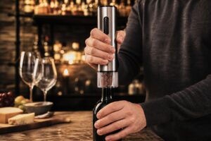 Secura Electric Wine Bottle Corkscrew