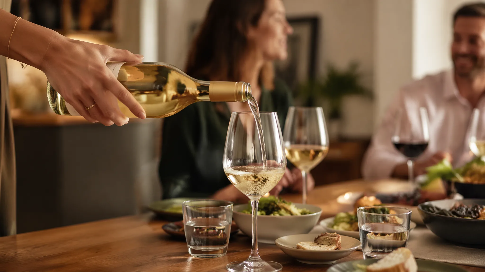 What Does Wine Taste Like — explained with facts and figures in this guide