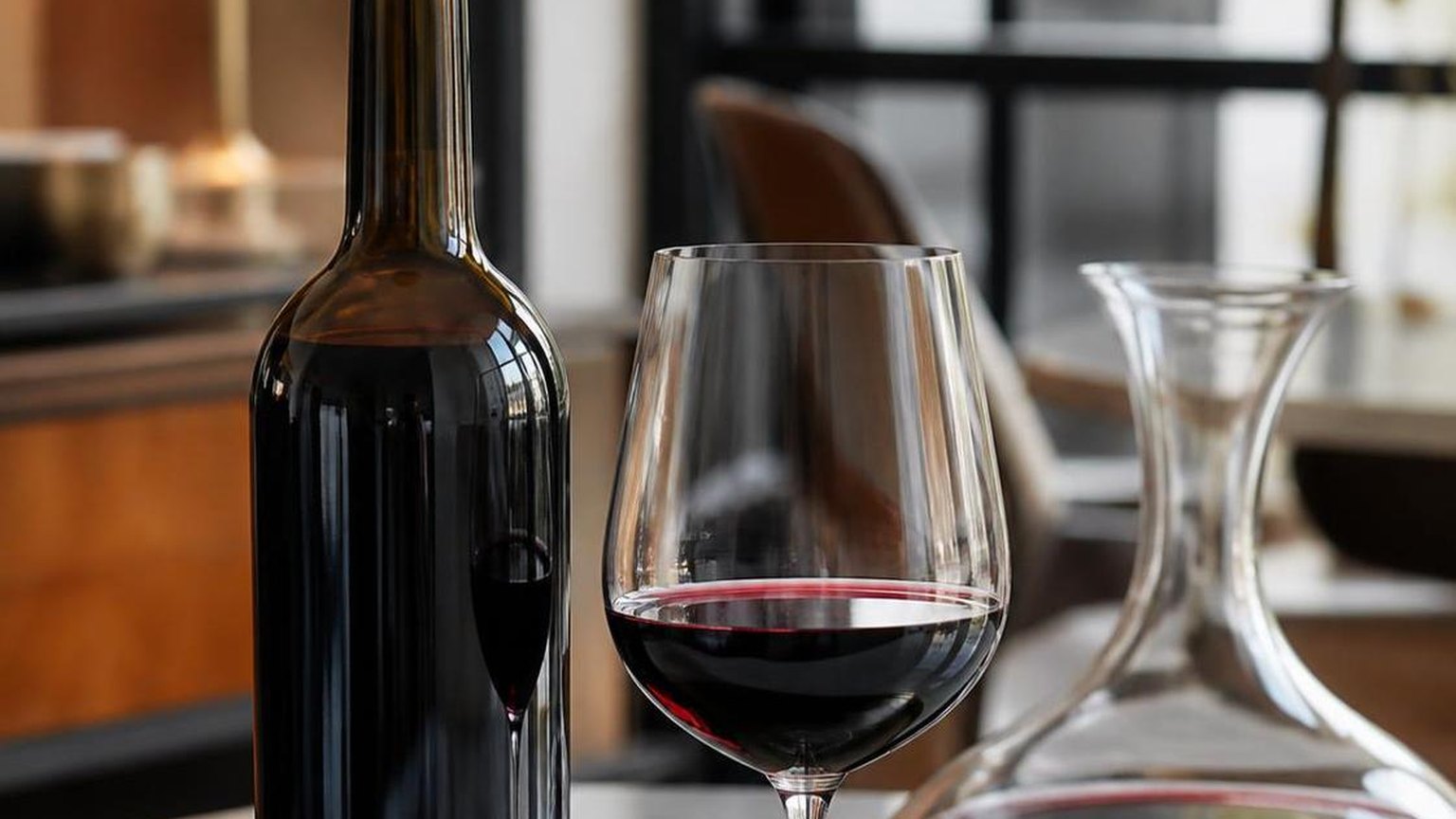 Does Port Wine Go Bad? — what changes the outcome