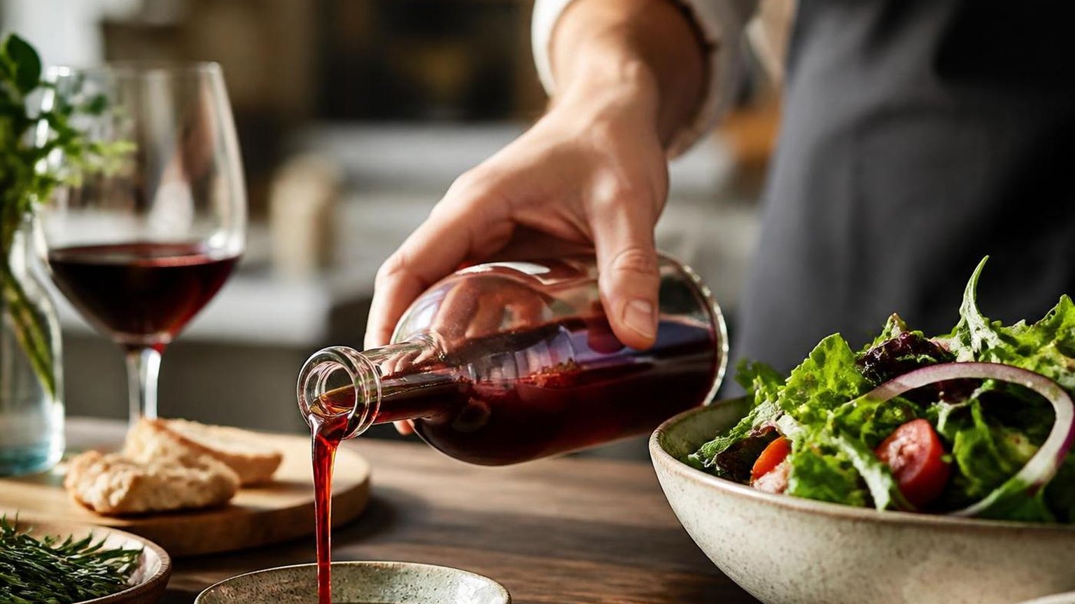 Does Red Wine Vinegar Have Alcohol Content? — a closer look