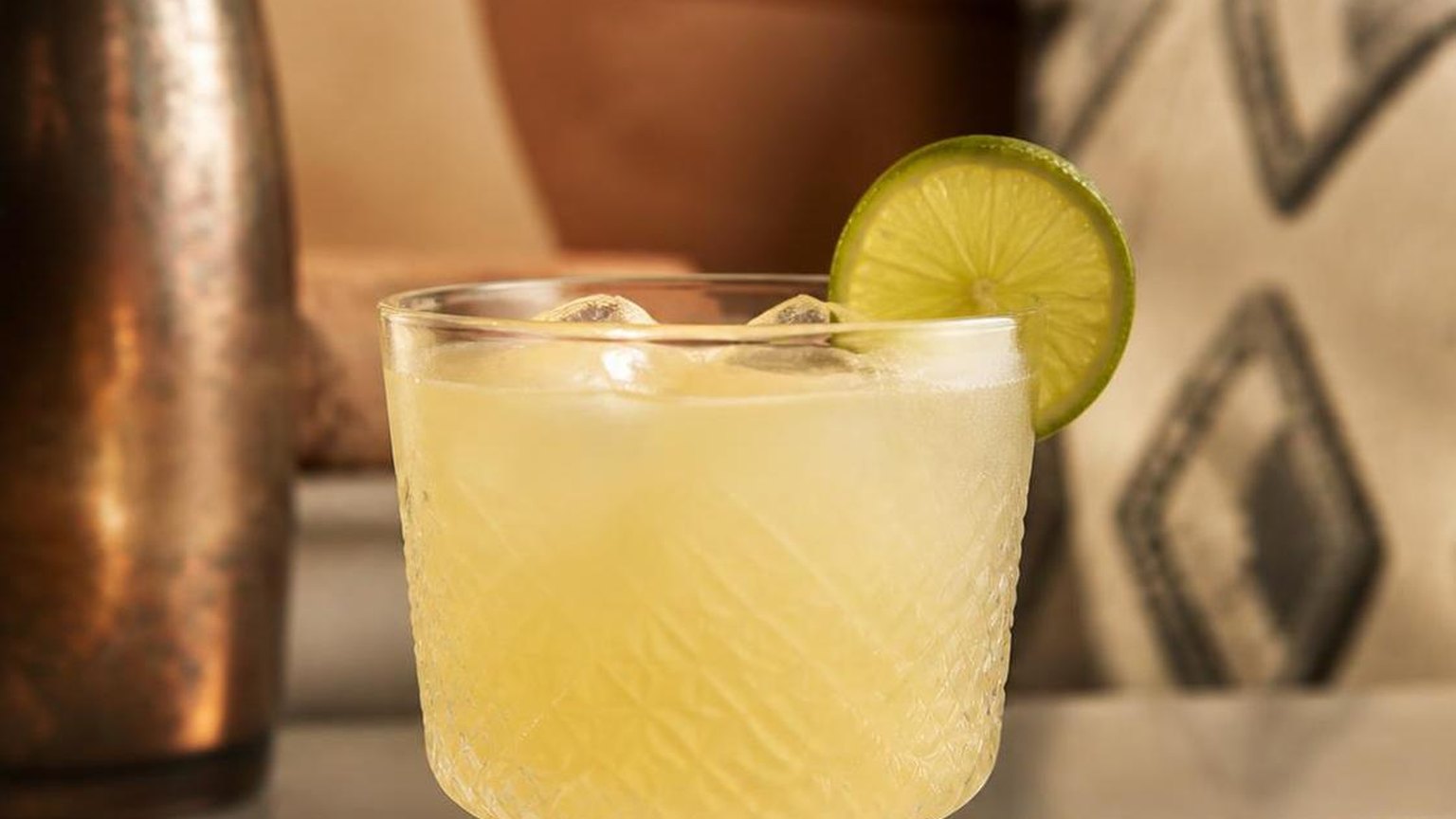 Does Tequila Have Caffeine? — what matters when choosing