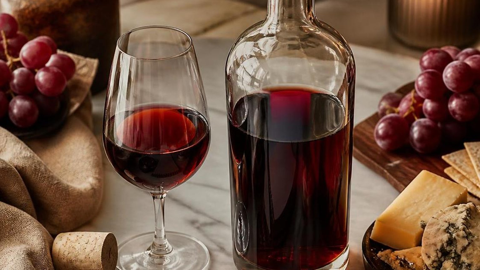 How Long Does Port Wine Last After Opening? — explained with facts and figures in this guide
