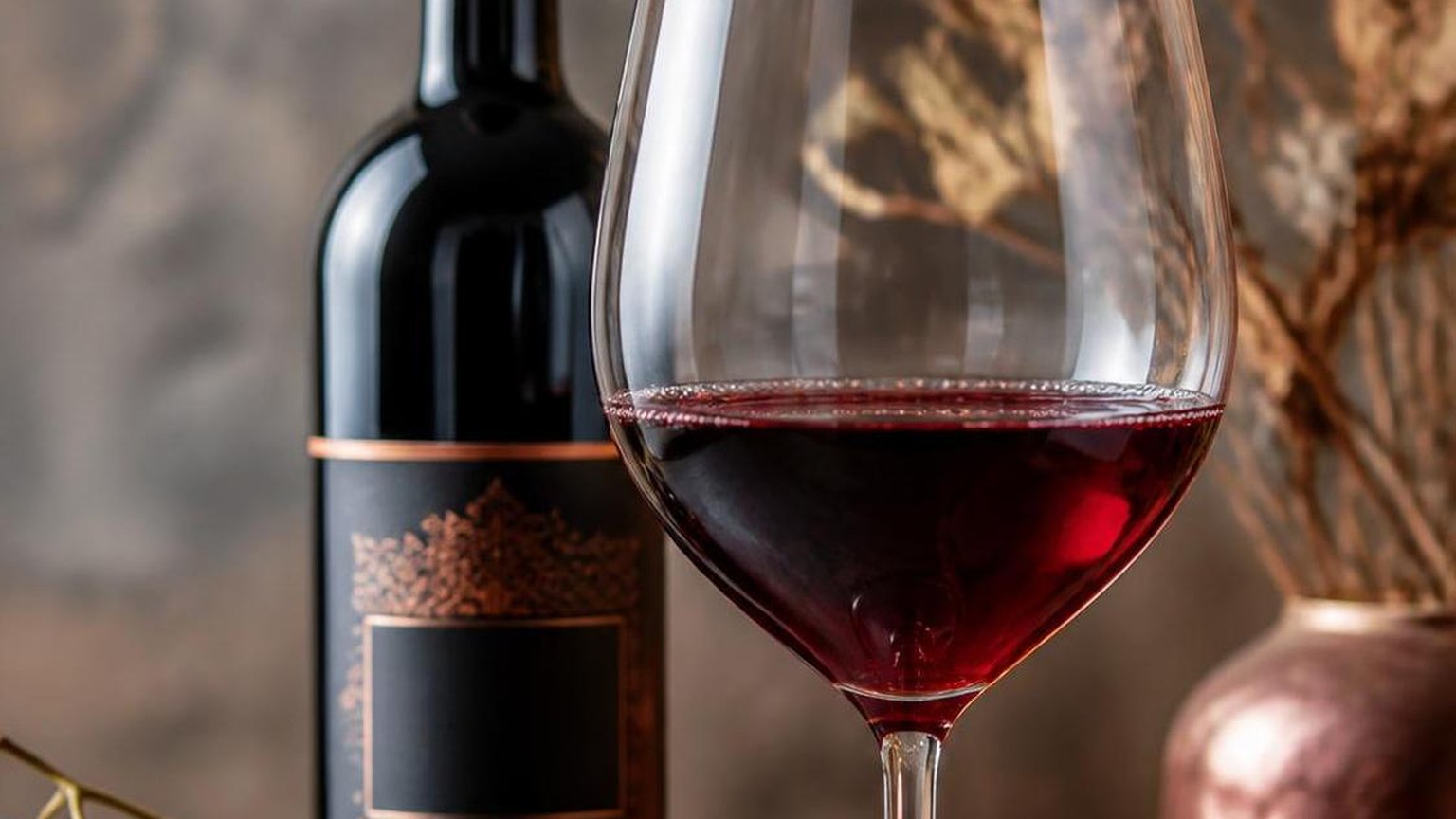 How Many Milliliters in a Glass of Wine? 3 How Many Milliliters in a Glass of Wine? — what the numbers show