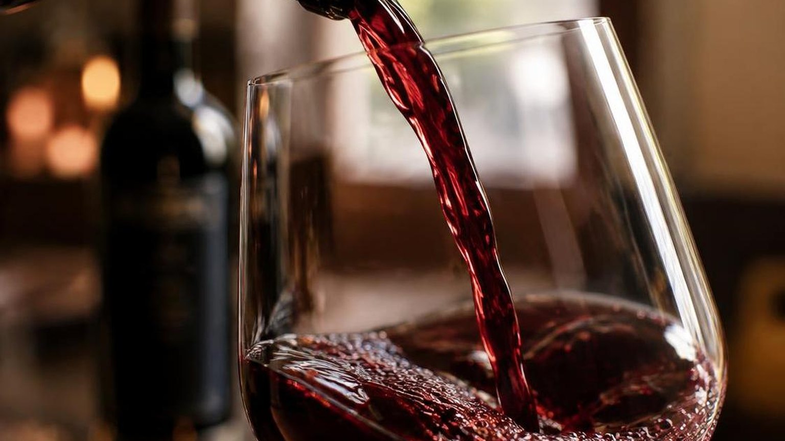 Does Red Wine Make You Hornier? 9 Does Red Wine Make You Hornier? — the details worth knowing