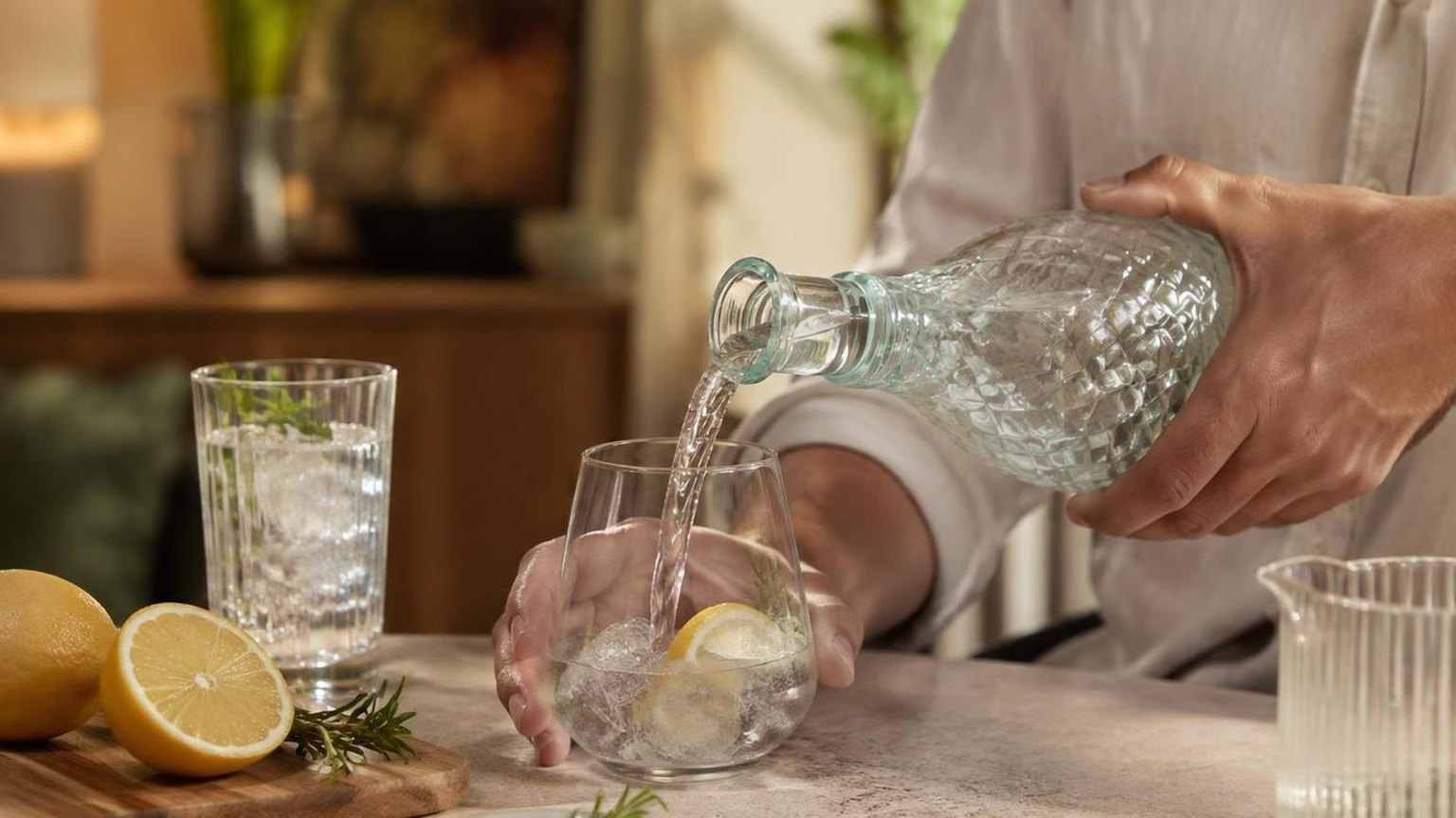 How Many Ounces In A Half Liter? — how it compares in practice