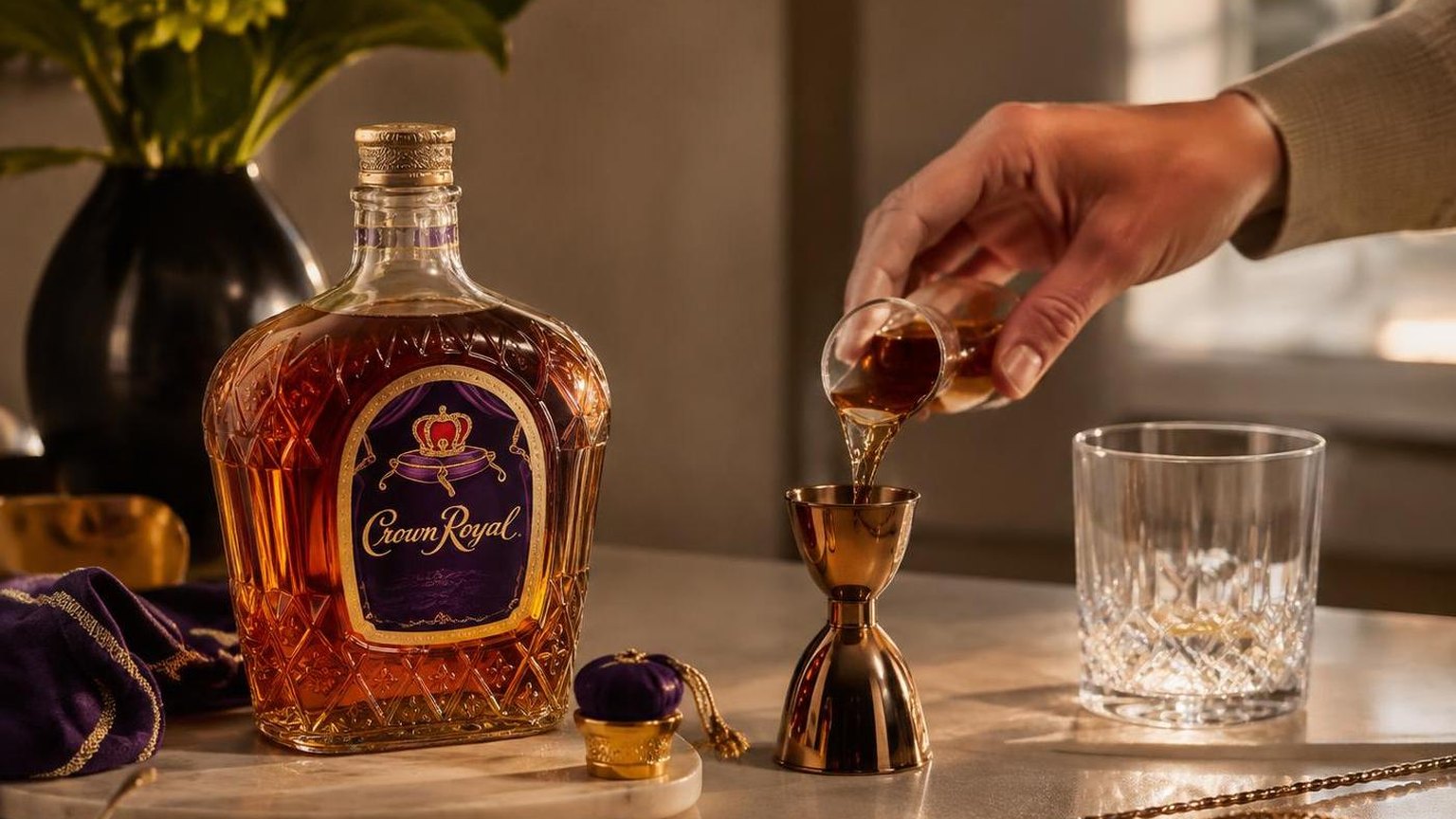 What does Crown Royal Taste Like? Answer From Expert 8 What does Crown Royal Taste Like? — a closer look